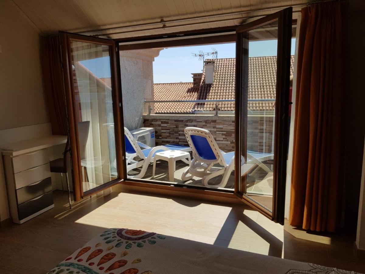 Apartamentos Playa Compostela Vilagarcia de Arousa Esterno foto